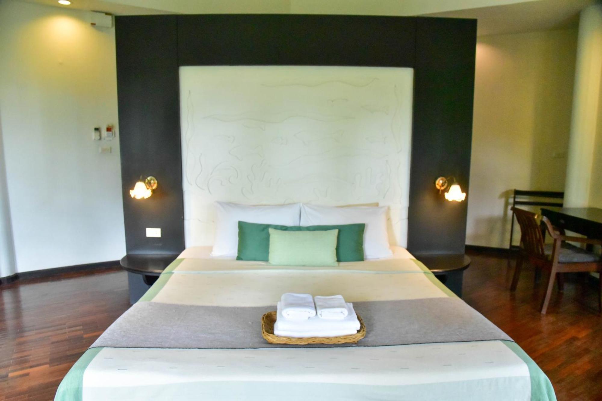 Tanaosri Resort Pran Buri Exterior foto